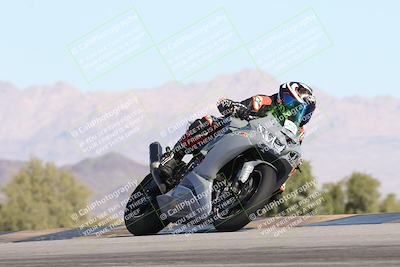 media/Dec-04-2025-Racers Edge (Thu) [[5ebc9f124d]]/3-B Group/4-Session 2 (Turn 9 Entry)/